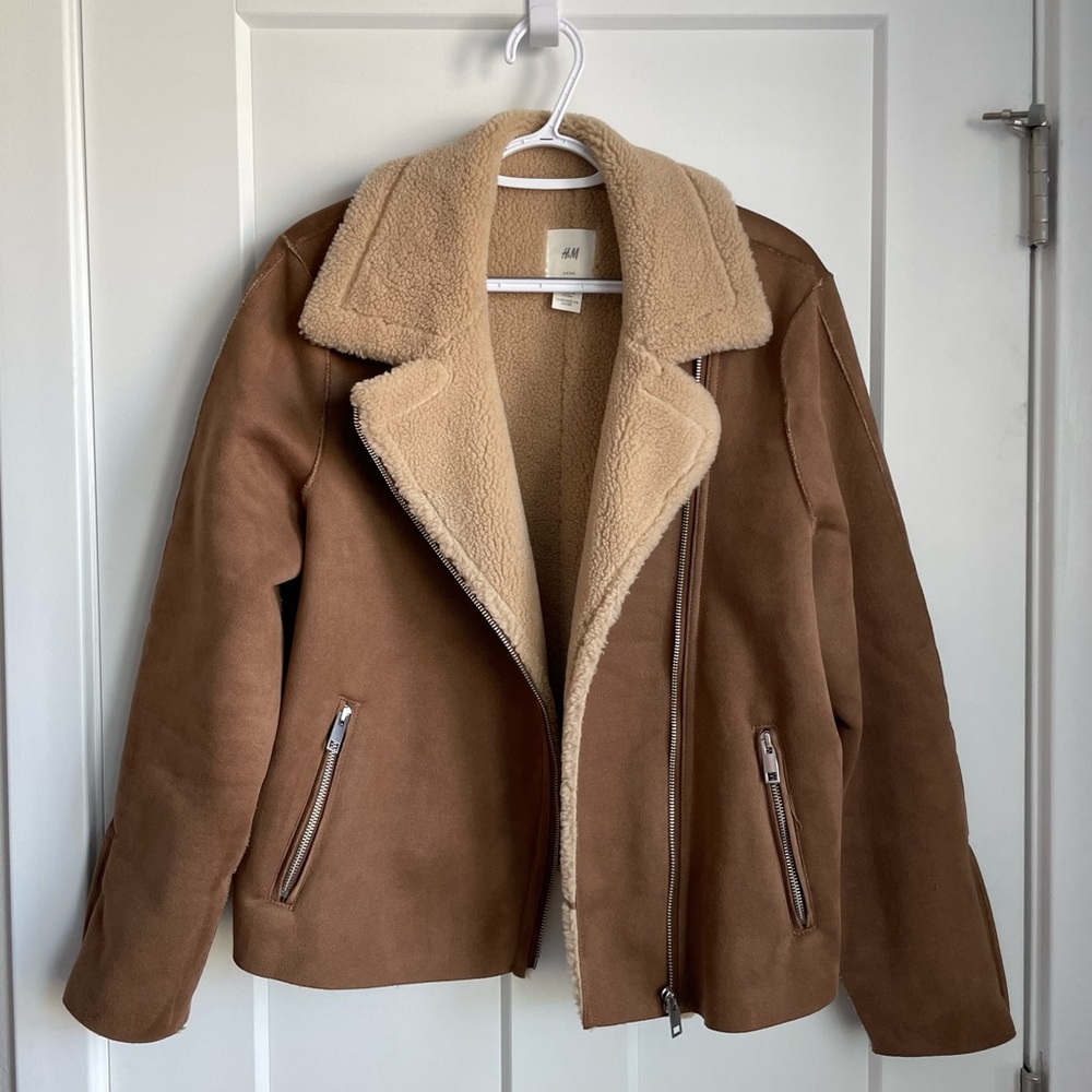 H&M - Brown & Tan Oversized Sherpa Coat